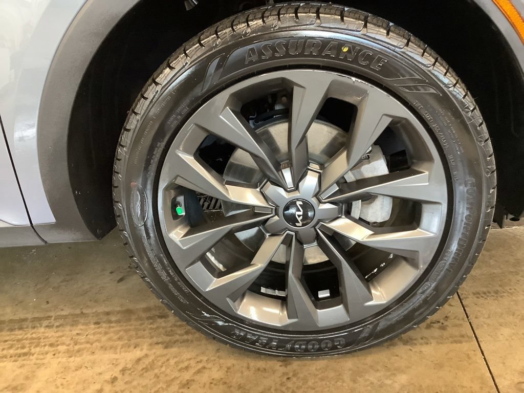 Certified 2023 Kia Sorento X-Line EX AWD/4WD image 34