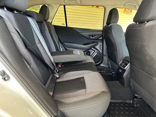 Used 2023 Subaru Outback Premium AWD/4WD image 25