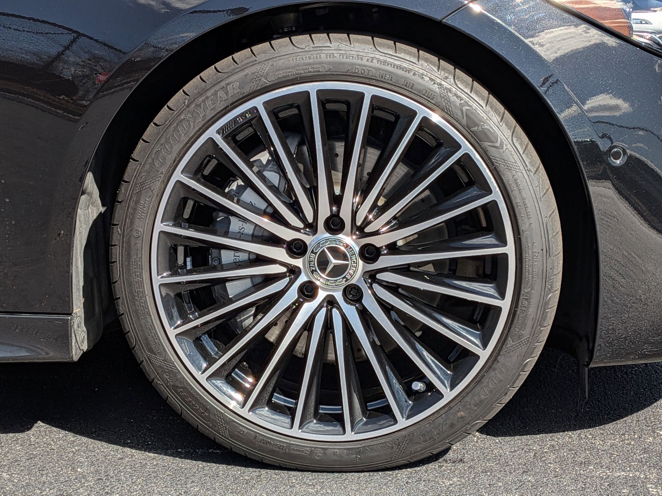 Used 2024 Mercedes-Benz C 300 4MATIC Sedan image 13