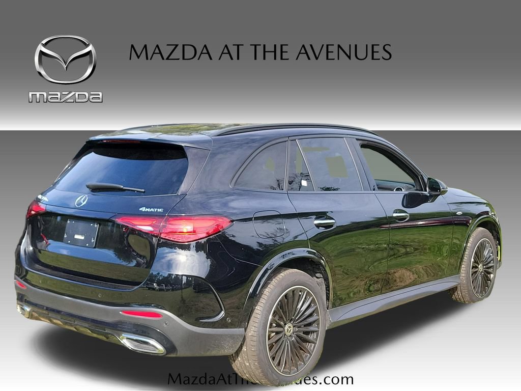 Used 2025 Mercedes-Benz GLC 350e 4MATIC image 16