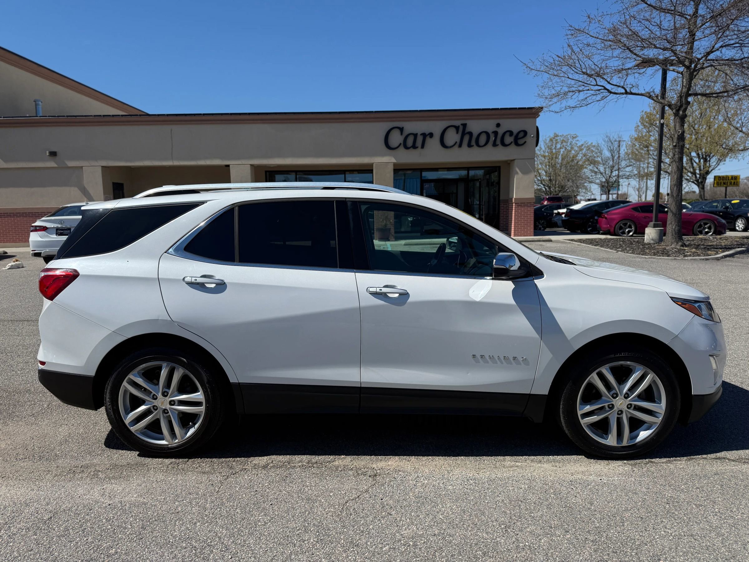 Used 2019 Chevrolet Equinox Premier image 6