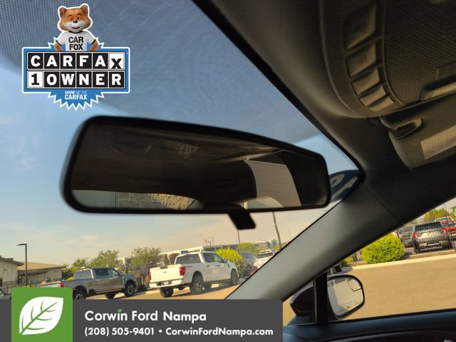 Used 2018 Ford Fusion SE w/ Equipment Group 201A FWD image 20