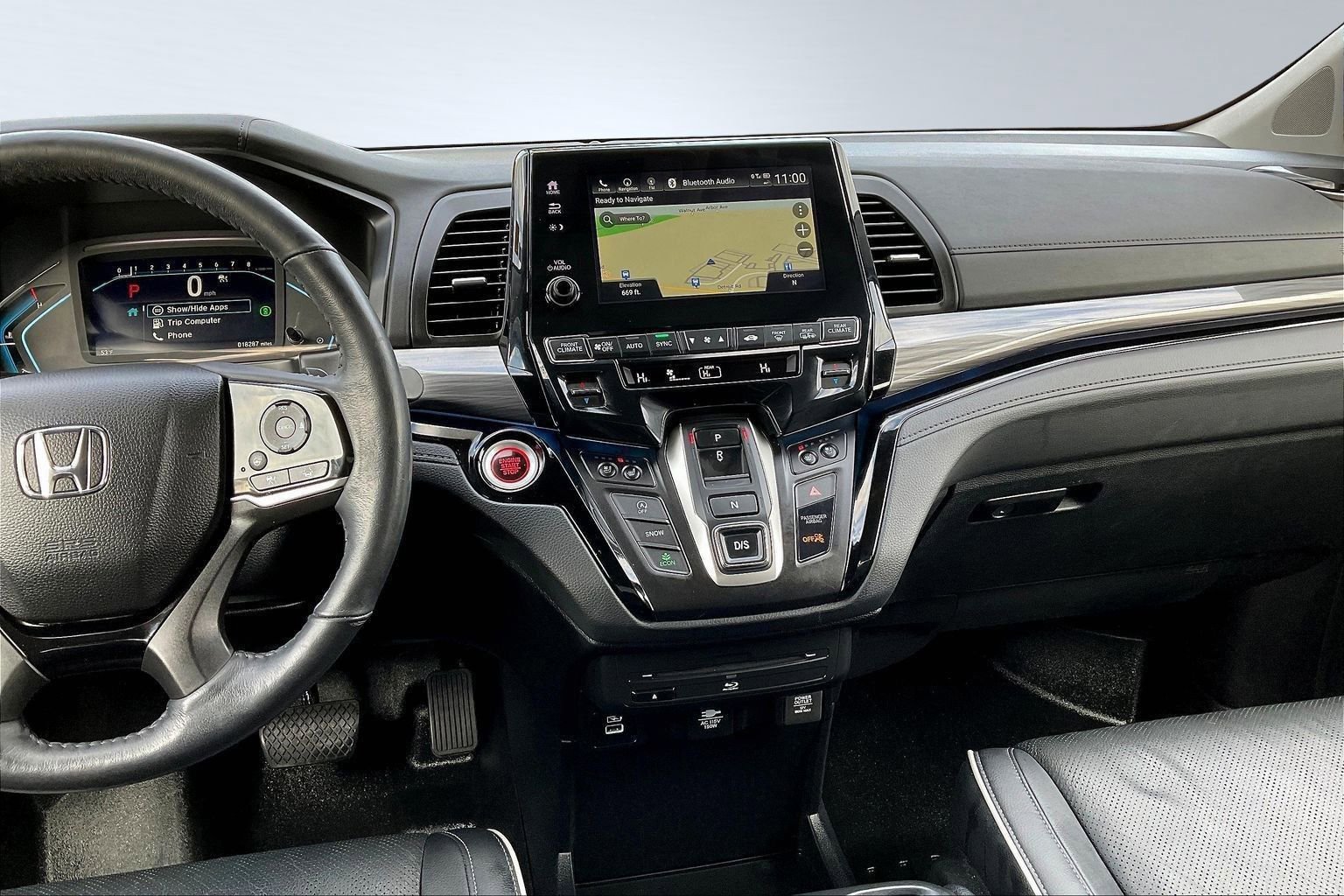 Used 2023 Honda Odyssey Elite image 6