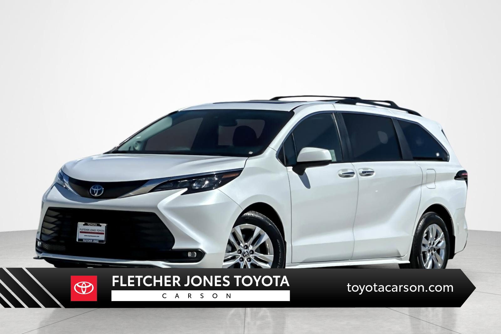 Certified 2025 Toyota Sienna XLE w/ XLE Plus Package FWD video 1