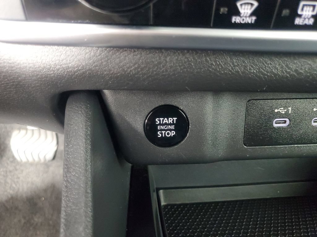 Used 2025 Nissan Rogue SV FWD image 23