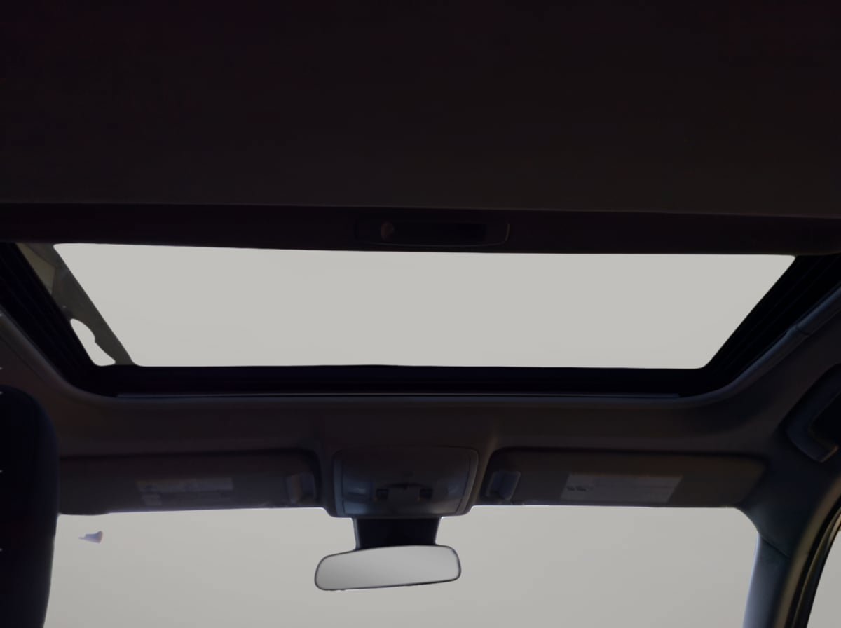 Used 2018 Toyota RAV4 XLE AWD/4WD image 28