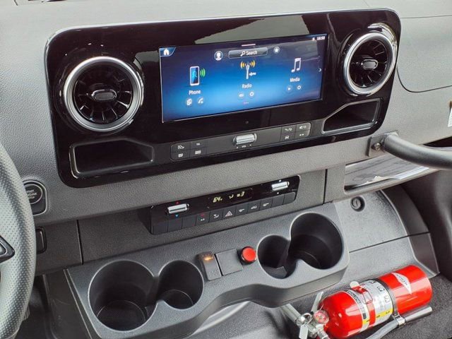 New 2025 Mercedes-Benz Sprinter 3500 image 5