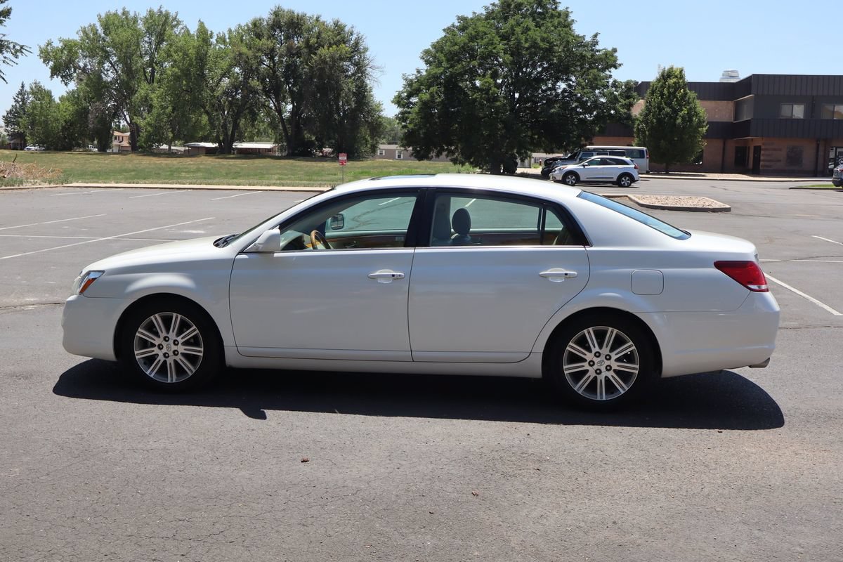 Used 2007 Toyota Avalon XL FWD image 9