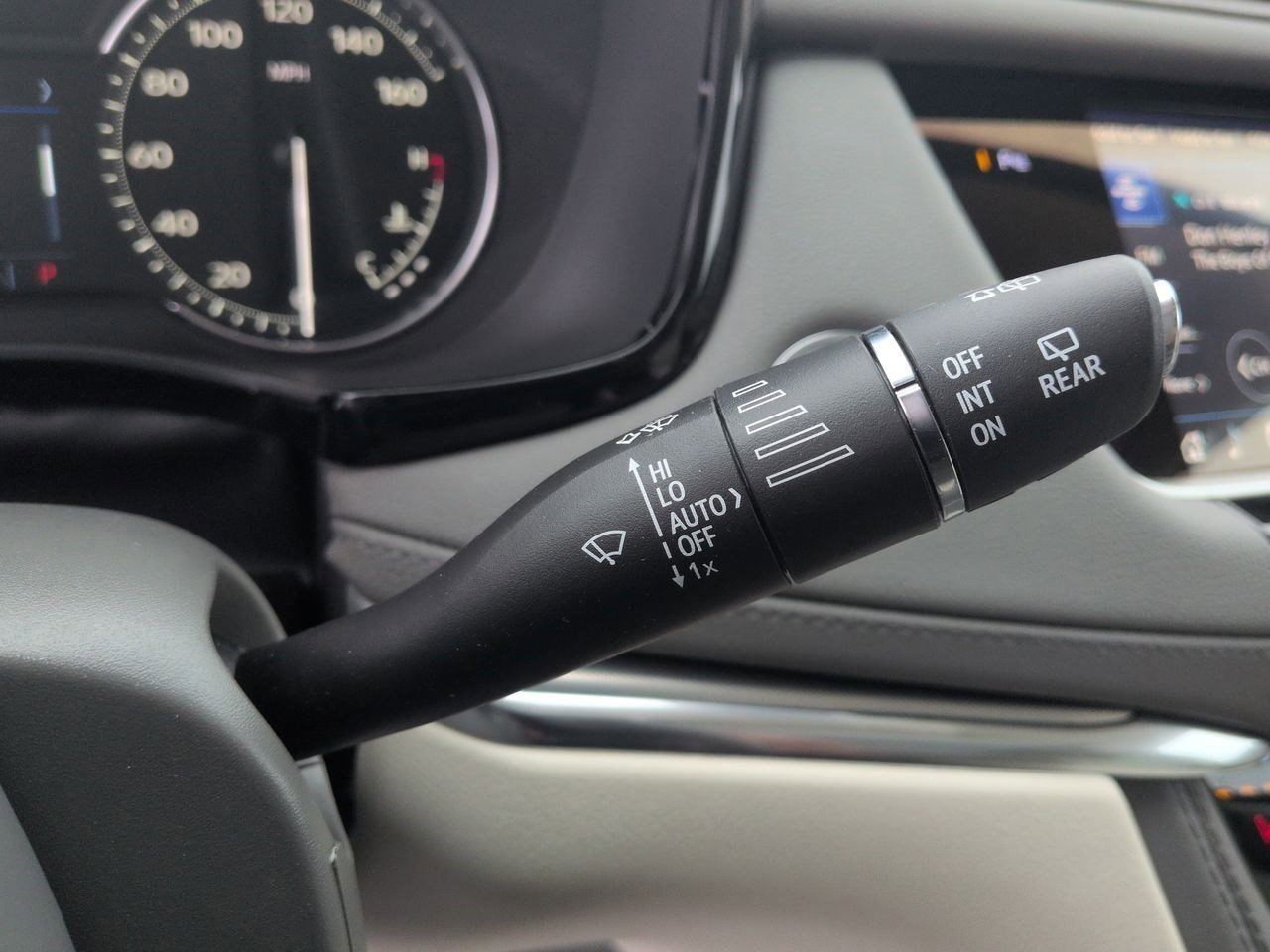 Certified 2024 Cadillac XT5 Premium Luxury image 27