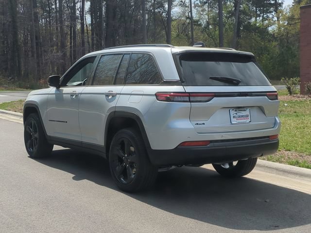 New 2026 Jeep Grand Cherokee Limited w/ Limited Altitude Package AWD/4WD image 11