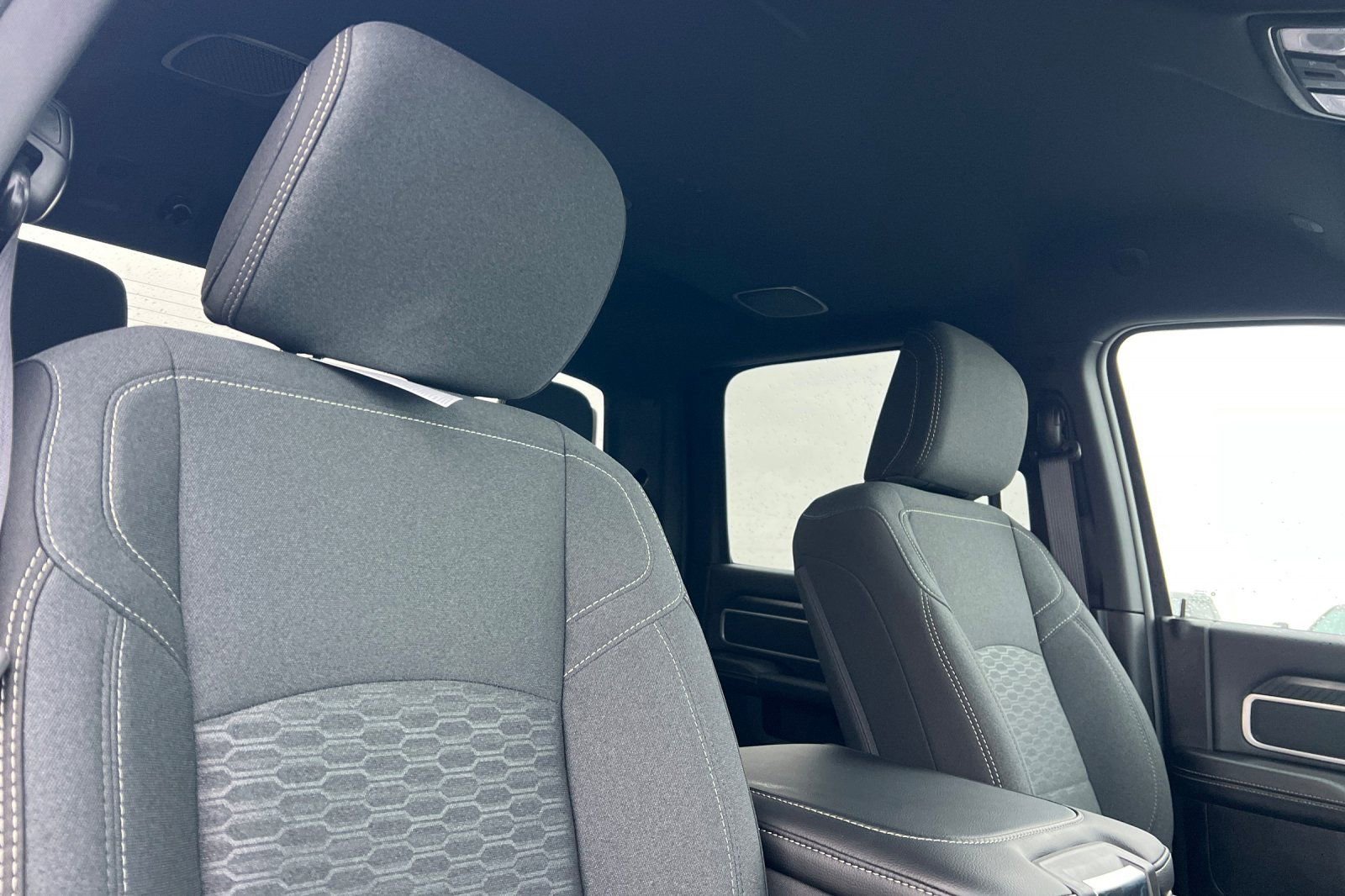 New 2026 RAM 3500 Big Horn AWD/4WD image 12