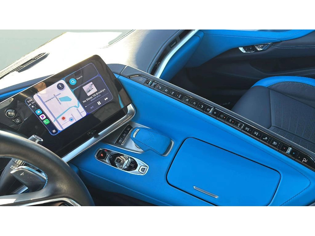 Certified 2021 Chevrolet Corvette Stingray Premium Cpe w/ Z51 Performance Package image 17