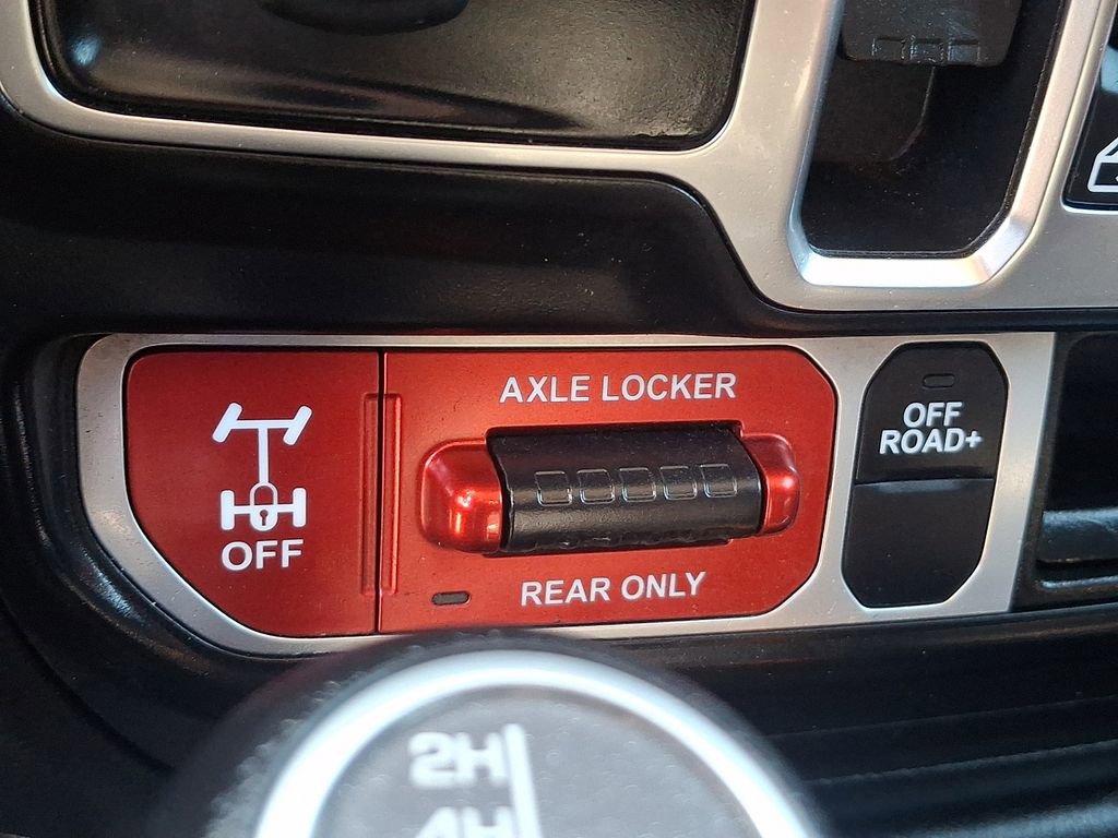 Used 2022 Jeep Gladiator Mojave AWD/4WD image 26