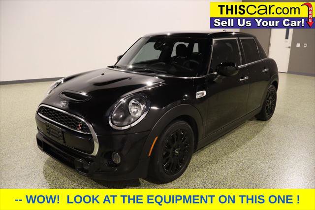 Used 2020 MINI Cooper S image 3