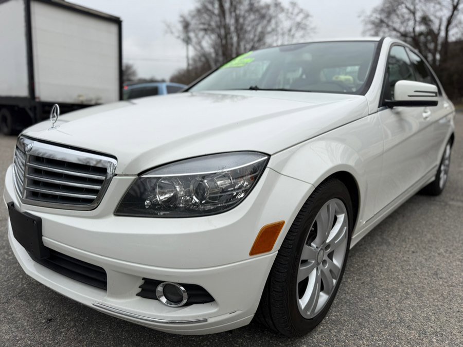 Used 2010 Mercedes-Benz C 300 4MATIC Sedan image 1