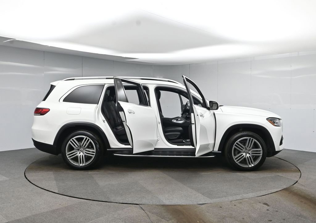 Used 2022 Mercedes-Benz GLS 450 4MATIC image 62