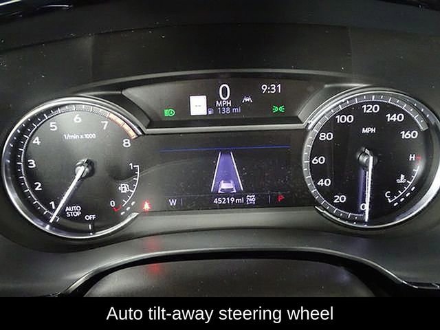 Used 2023 Cadillac XT6 Premium Luxury image 29