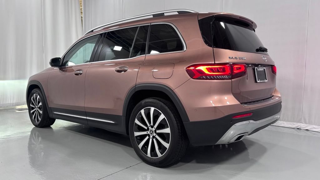 Used 2022 Mercedes-Benz GLB 250 4MATIC image 8
