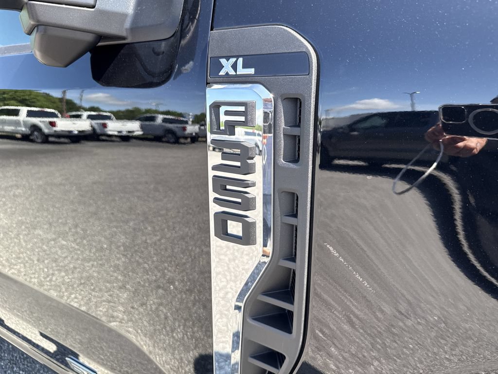 New 2025 Ford F350 XL w/ 360-Degree Camera Package RWD image 13
