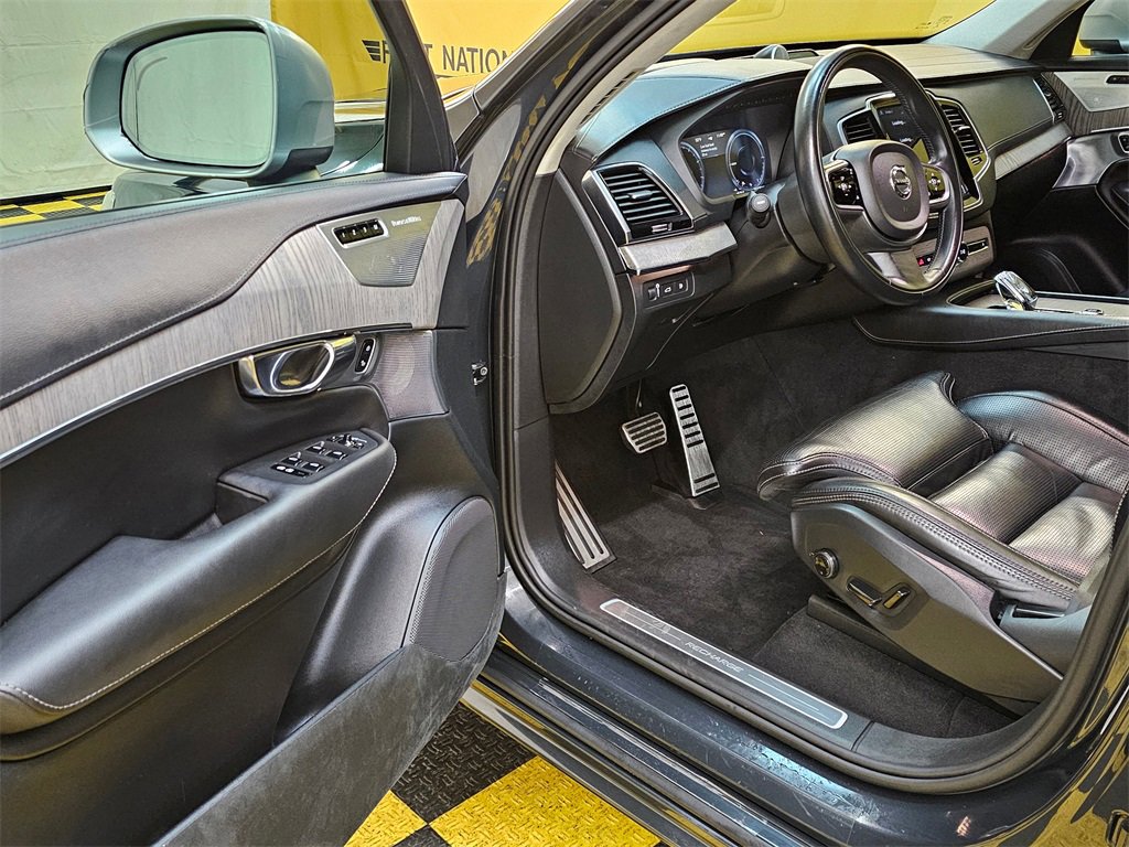 Used 2021 Volvo XC90 T8 Inscription w/ Protection Package Premier image 21