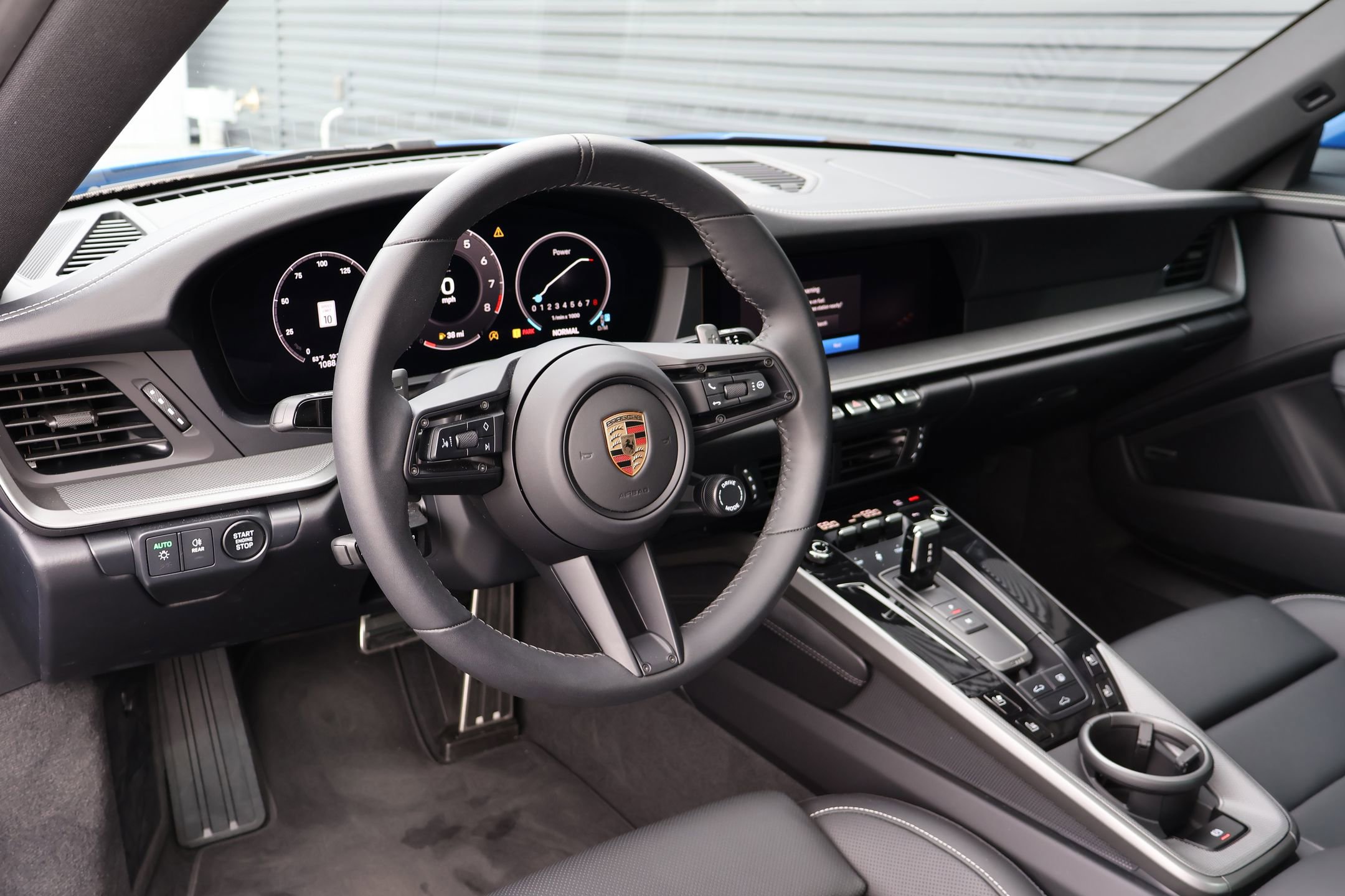 Certified 2025 Porsche 911 Carrera image 4