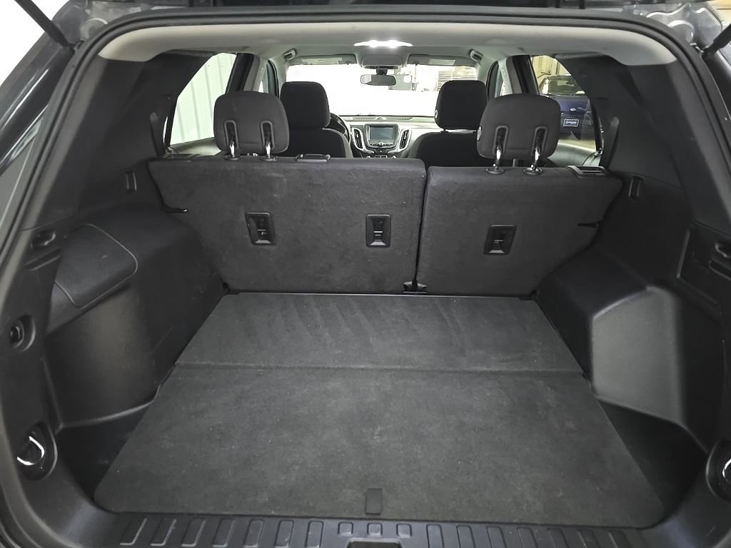Used 2018 Chevrolet Equinox LT AWD/4WD image 11