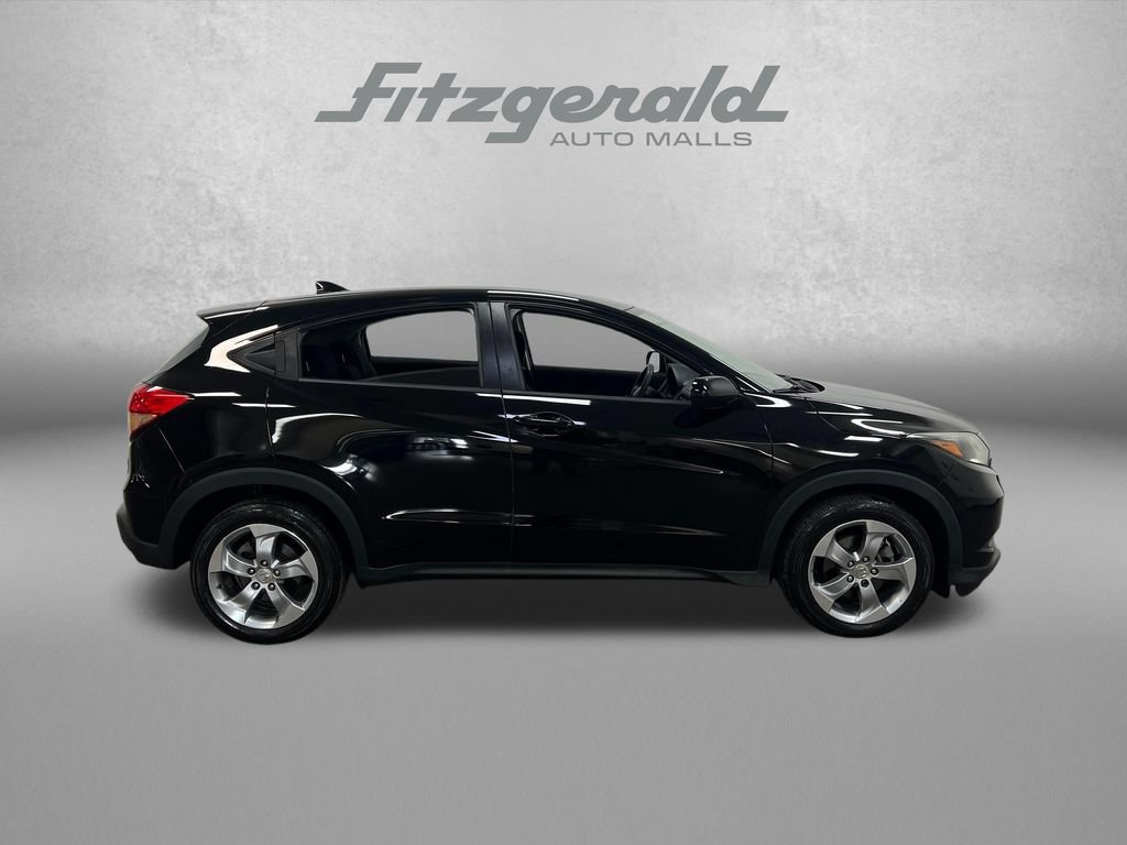 Used 2018 Honda HR-V LX image 8
