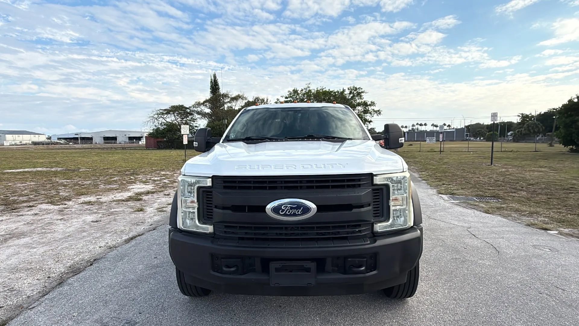 Used 2017 Ford F450 XL w/ Power Equipment Group image 6