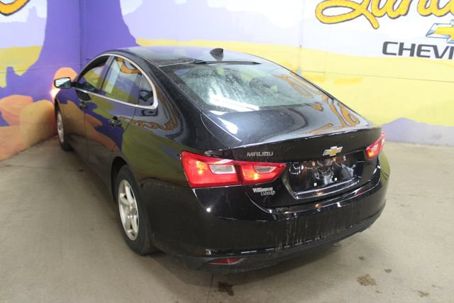 Used 2017 Chevrolet Malibu LS FWD image 6
