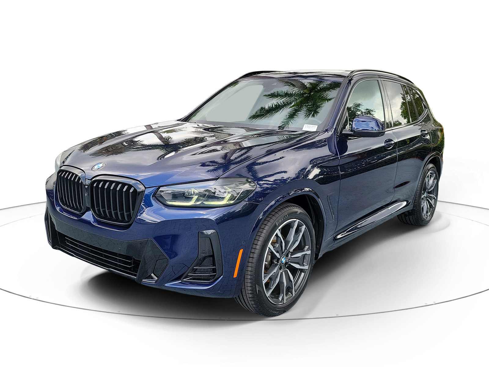 Certified 2024 BMW X3 sDrive30i w/ M Sport Package RWD image 2