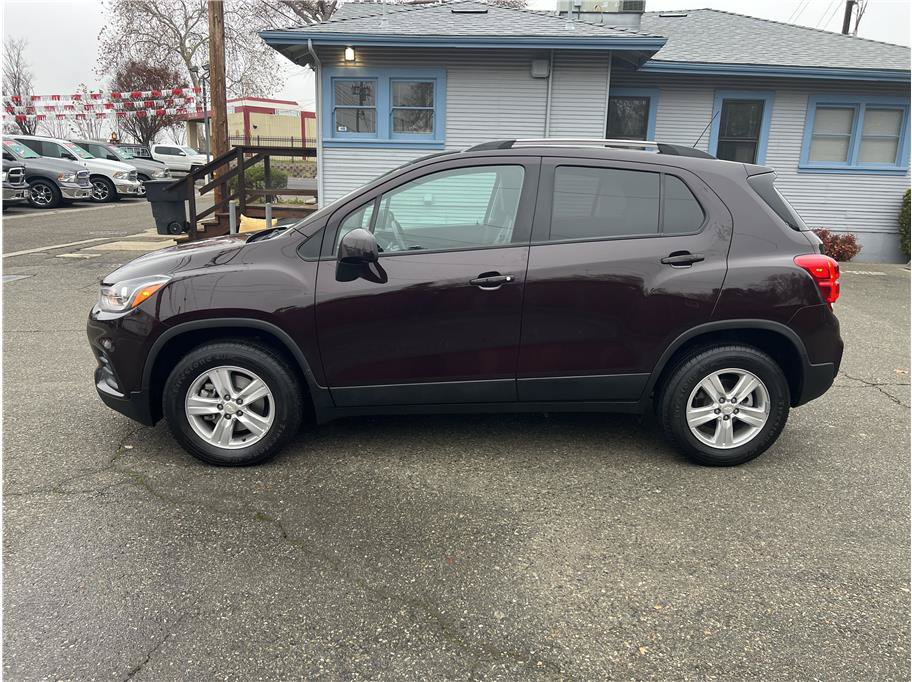Used 2021 Chevrolet Trax LT AWD/4WD image 8