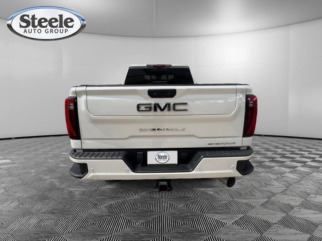 Certified 2024 GMC Sierra 2500 Denali Ultimate w/ Max Trailering Package AWD/4WD image 4