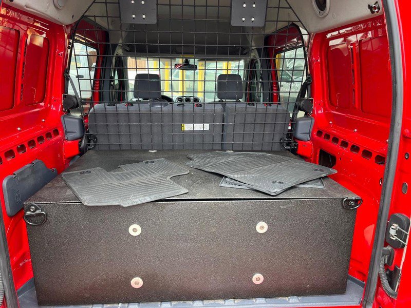 Used 2013 Ford Transit Connect XLT FWD image 7