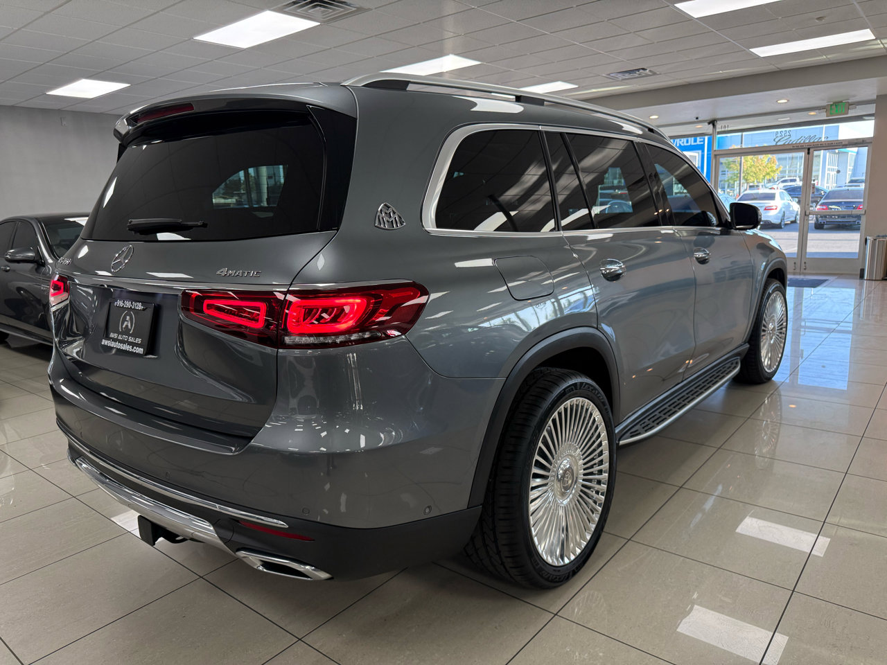Used 2020 Mercedes-Benz GLS 450 4MATIC image 3