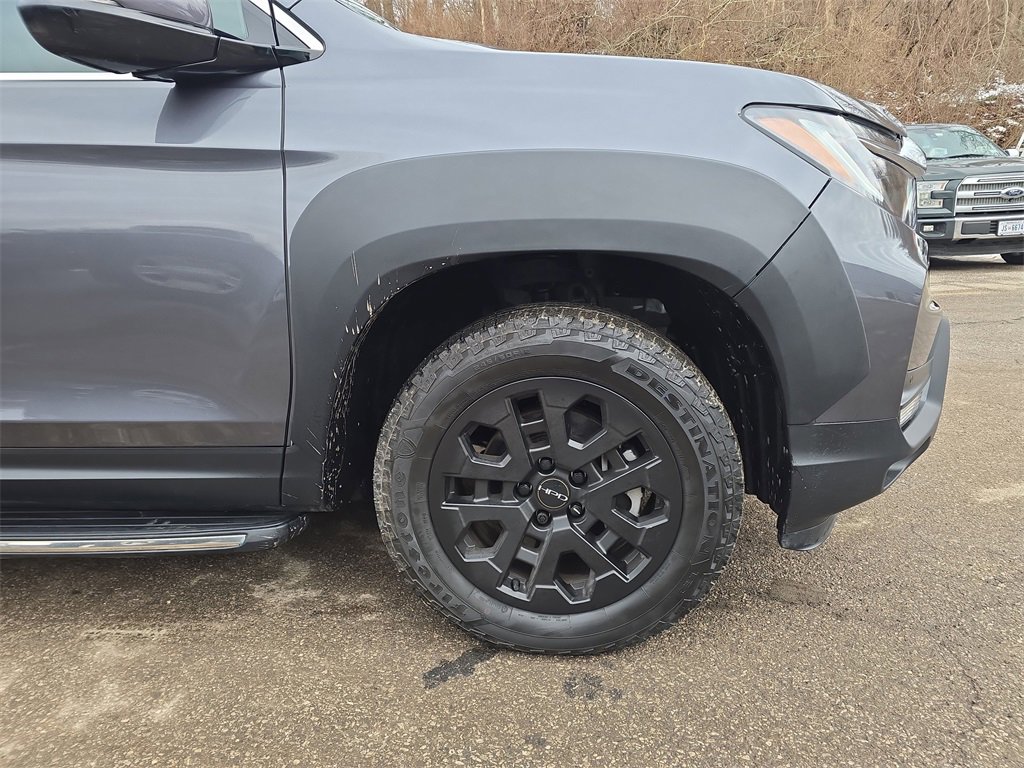 Used 2023 Honda Ridgeline RTL-E image 2