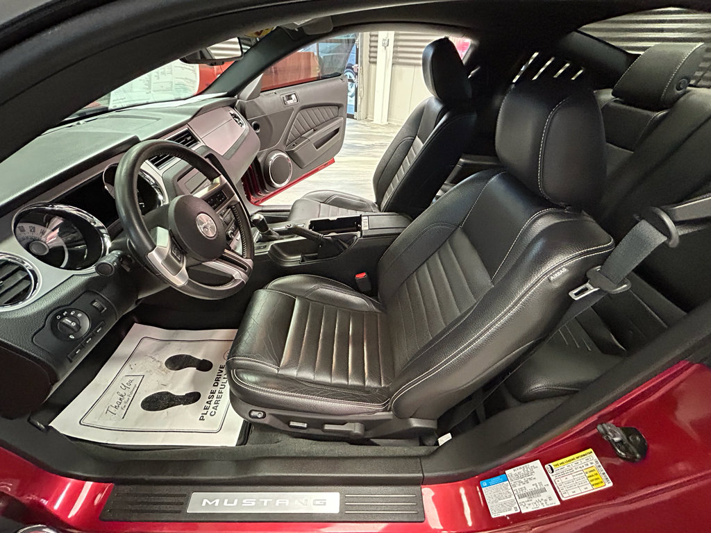 Used 2012 Ford Mustang GT Premium w/ Brembo Brake Pkg image 43