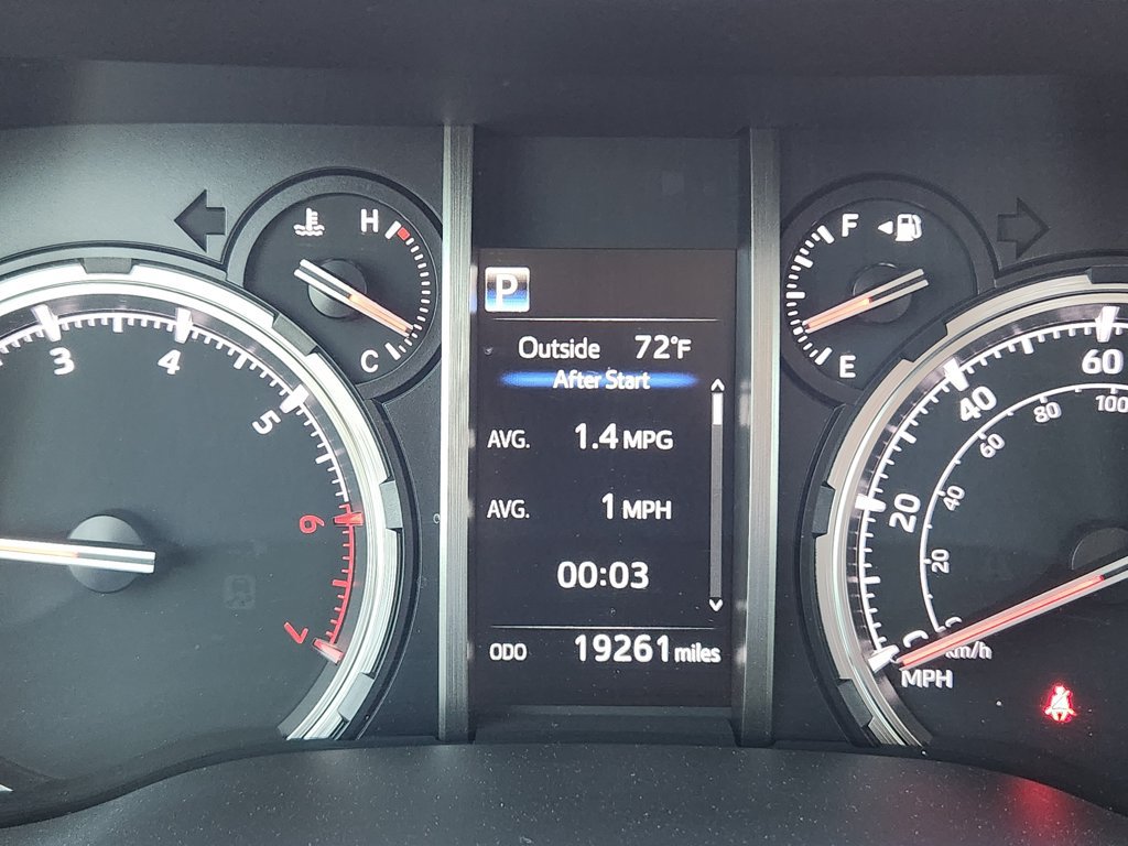 Used 2023 Toyota 4Runner Limited AWD/4WD image 17