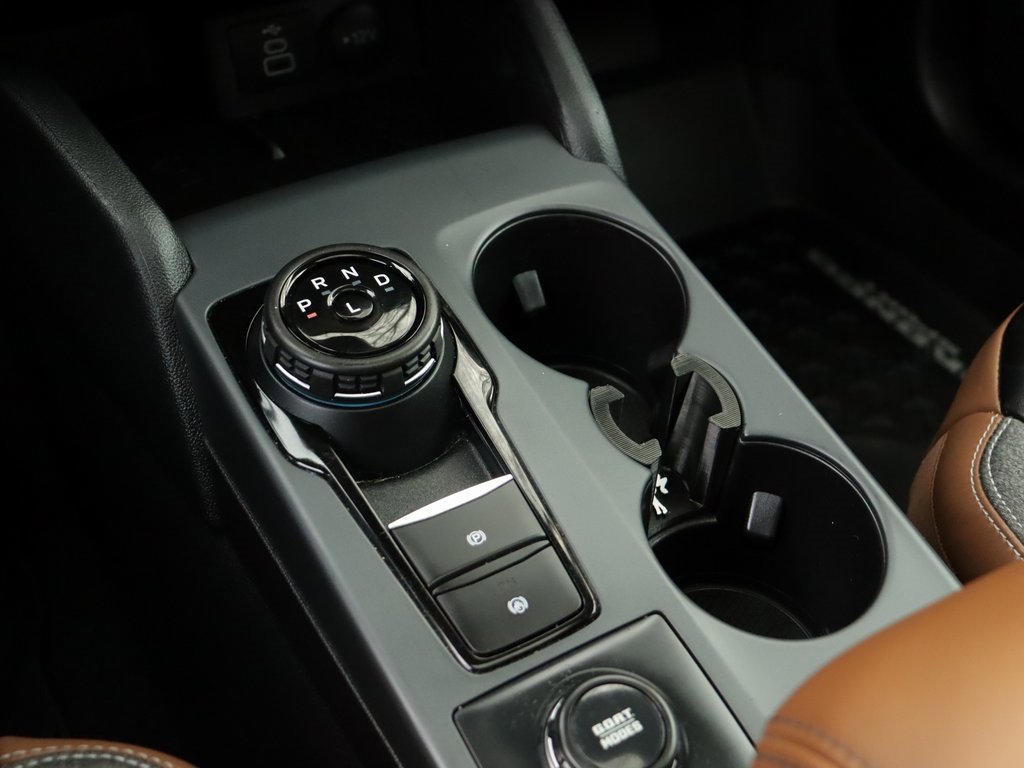 Used 2024 Ford Bronco Sport Outer Banks w/ Tech Package image 21