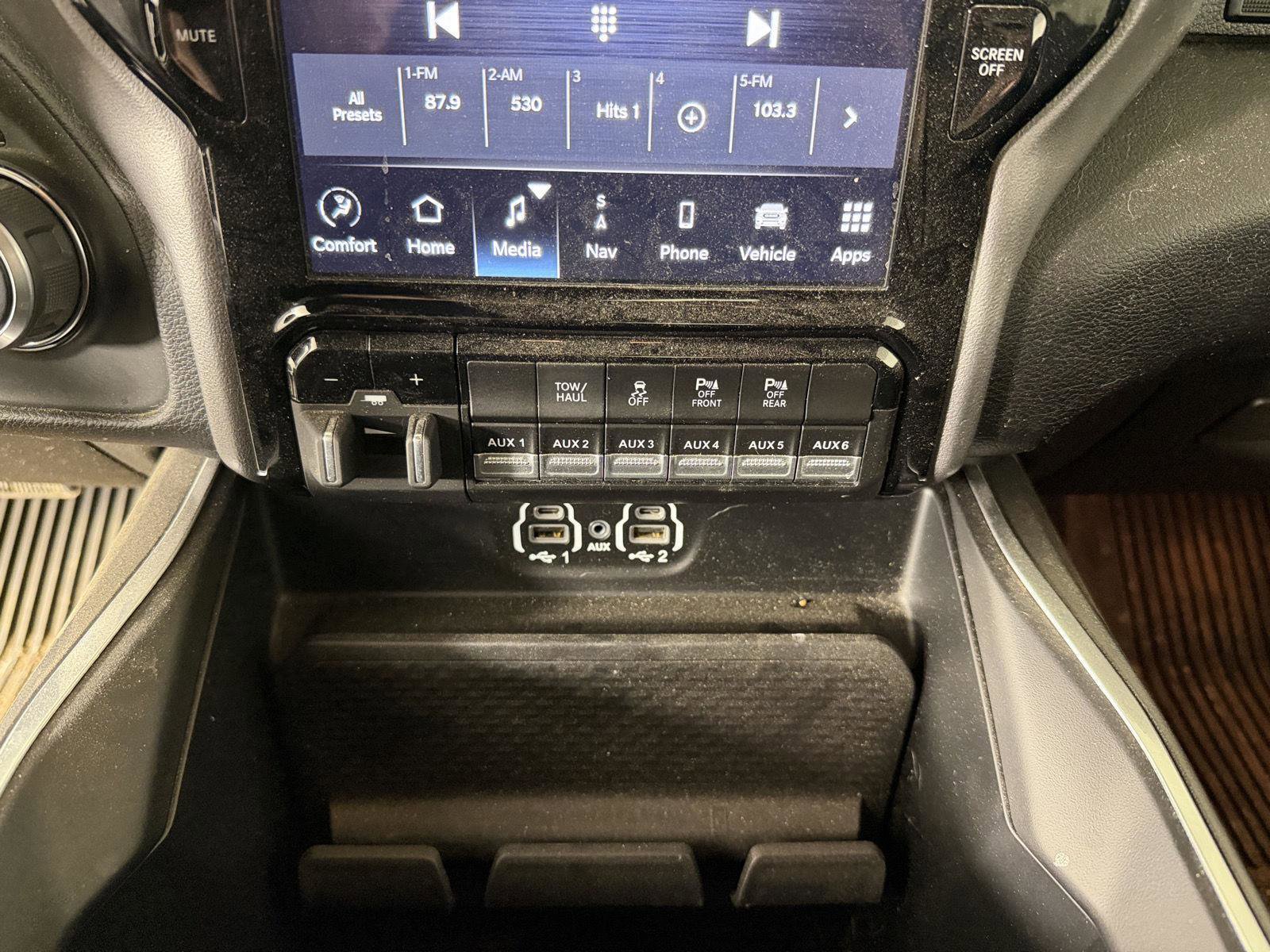 Used 2024 RAM 3500 Big Horn w/ Sport Appearance Package AWD/4WD image 22