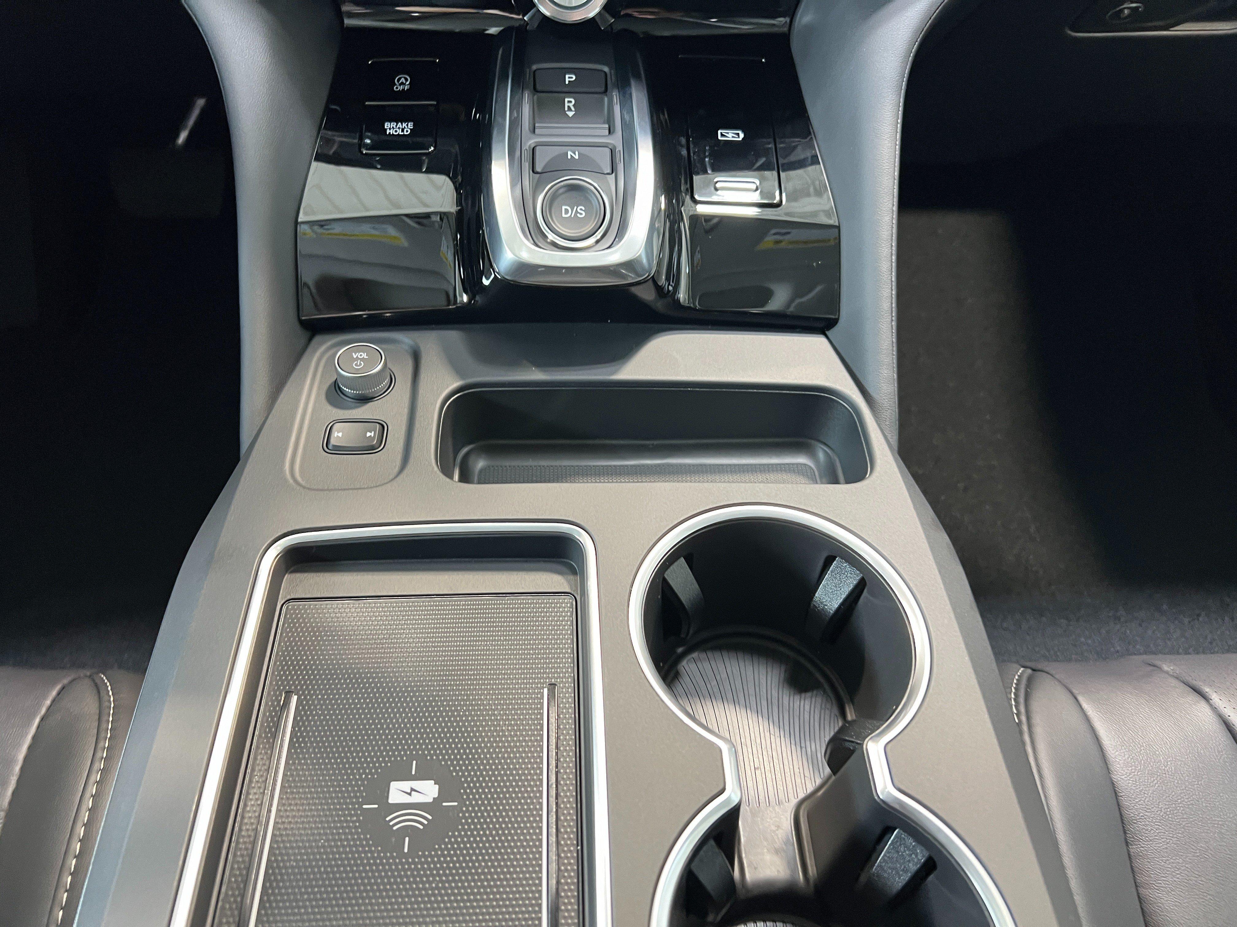 New 2026 Acura MDX w/ Technology Package AWD/4WD image 24