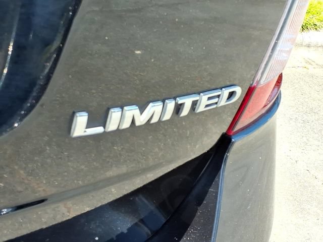 Used 2013 Ford Edge Limited FWD image 9