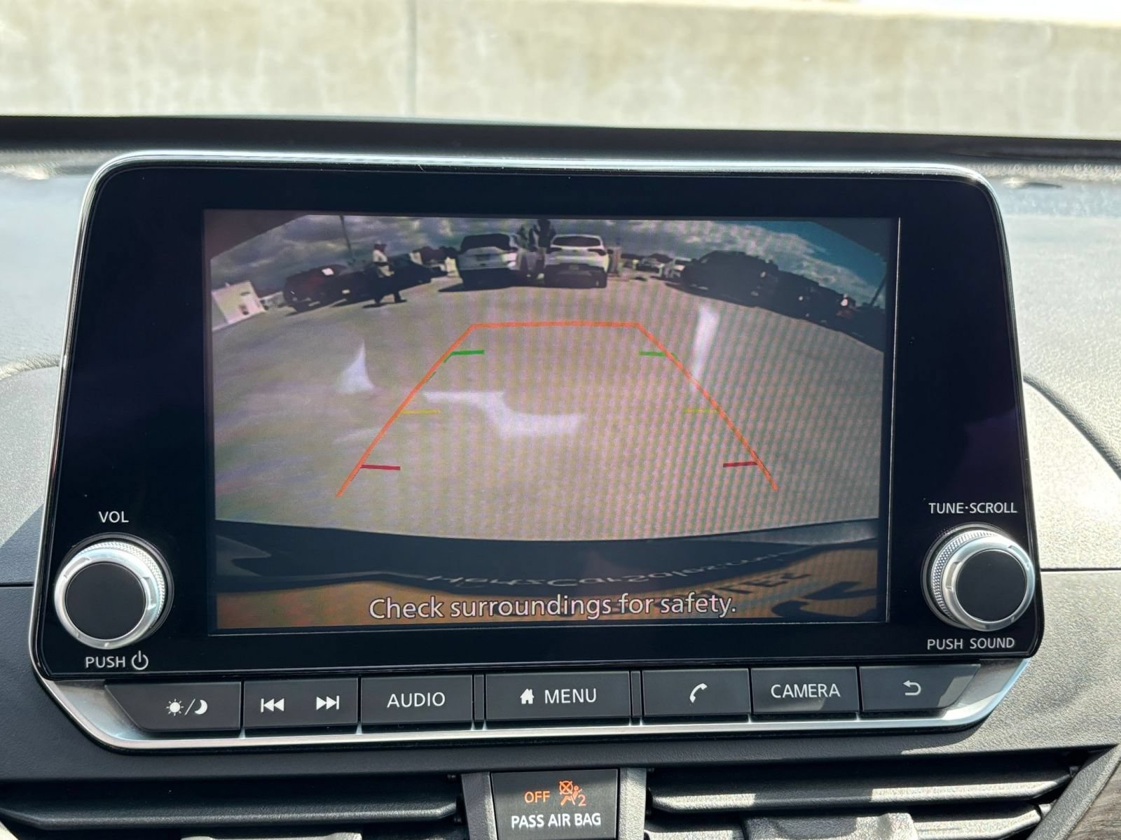 Used 2025 Nissan Altima 2.5 SV FWD image 22