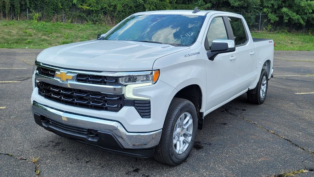 New 2026 Chevrolet Silverado 1500 LT image 3