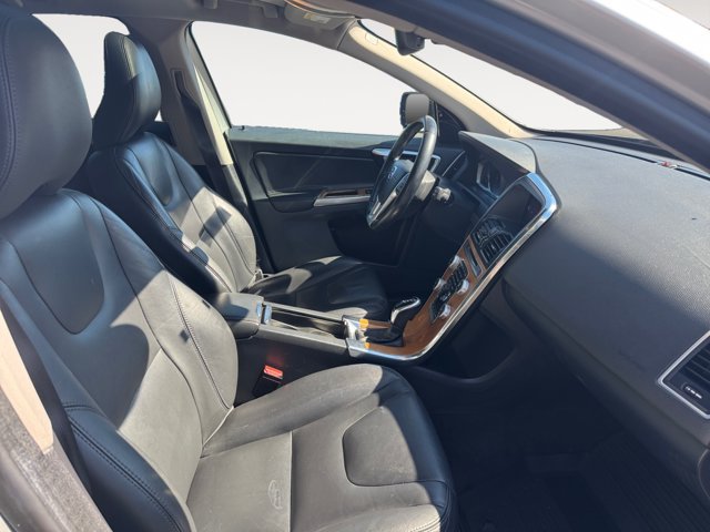 Used 2017 Volvo XC60 T6 Inscription w/ Preferred Option Package AWD/4WD image 17
