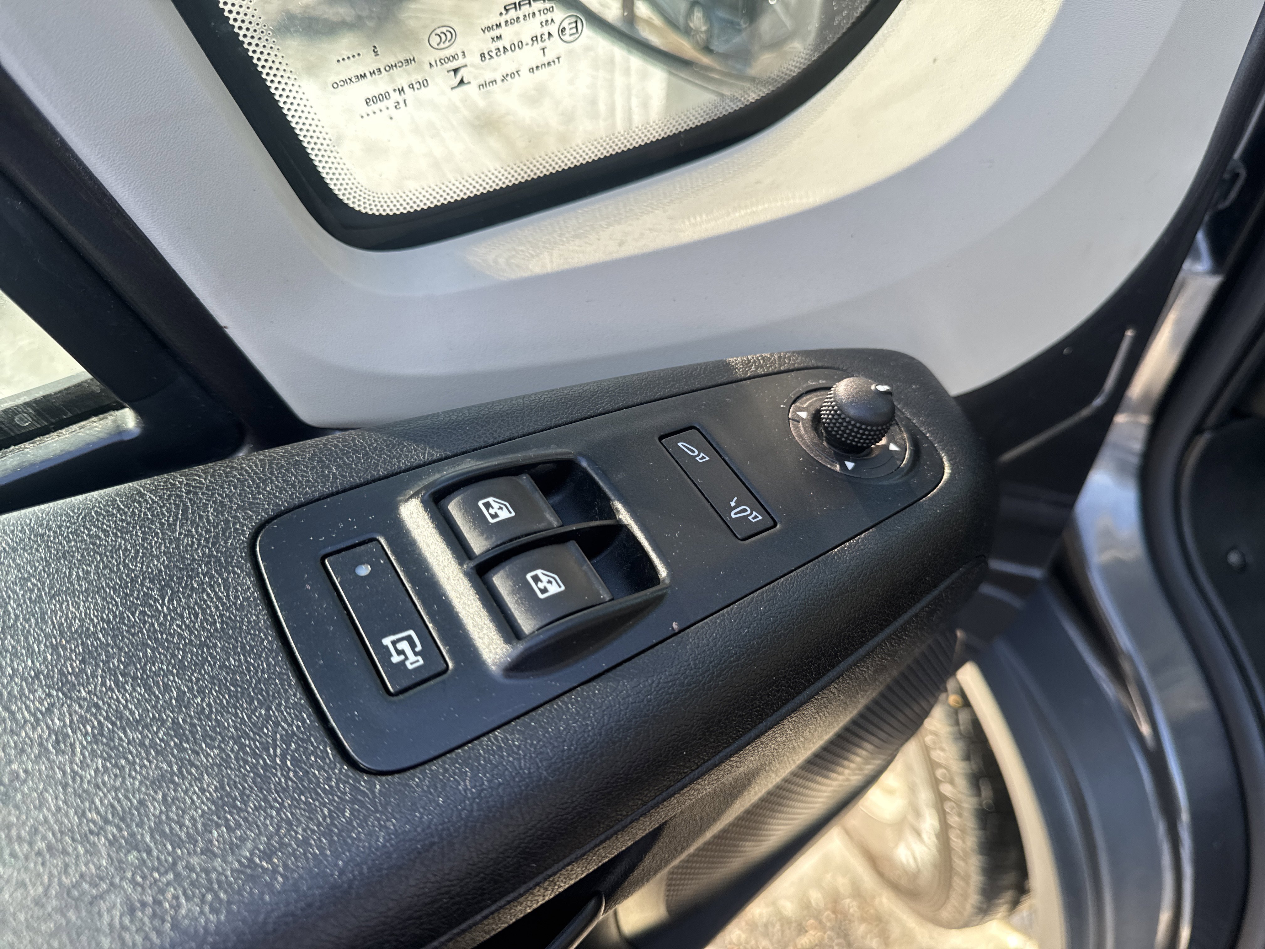 Used 2016 RAM ProMaster 1500 image 19