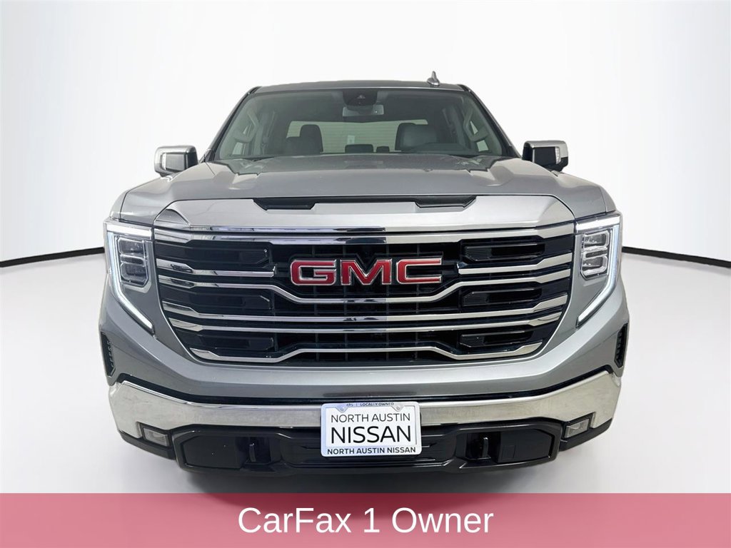 Used 2025 GMC Sierra 1500 SLT RWD image 2