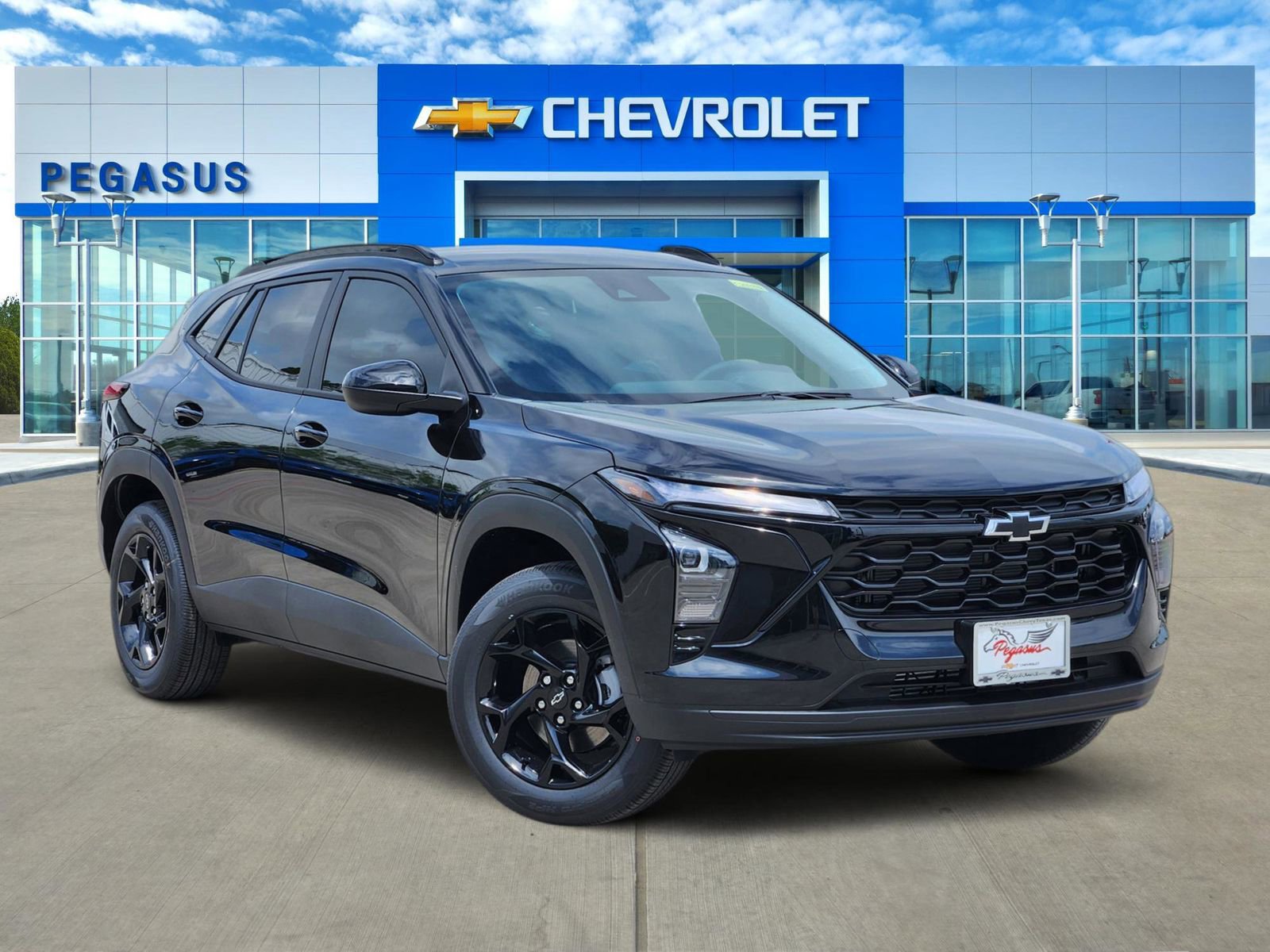 New 2026 Chevrolet Trax LT w/ Driver Confidence Package FWD image 1
