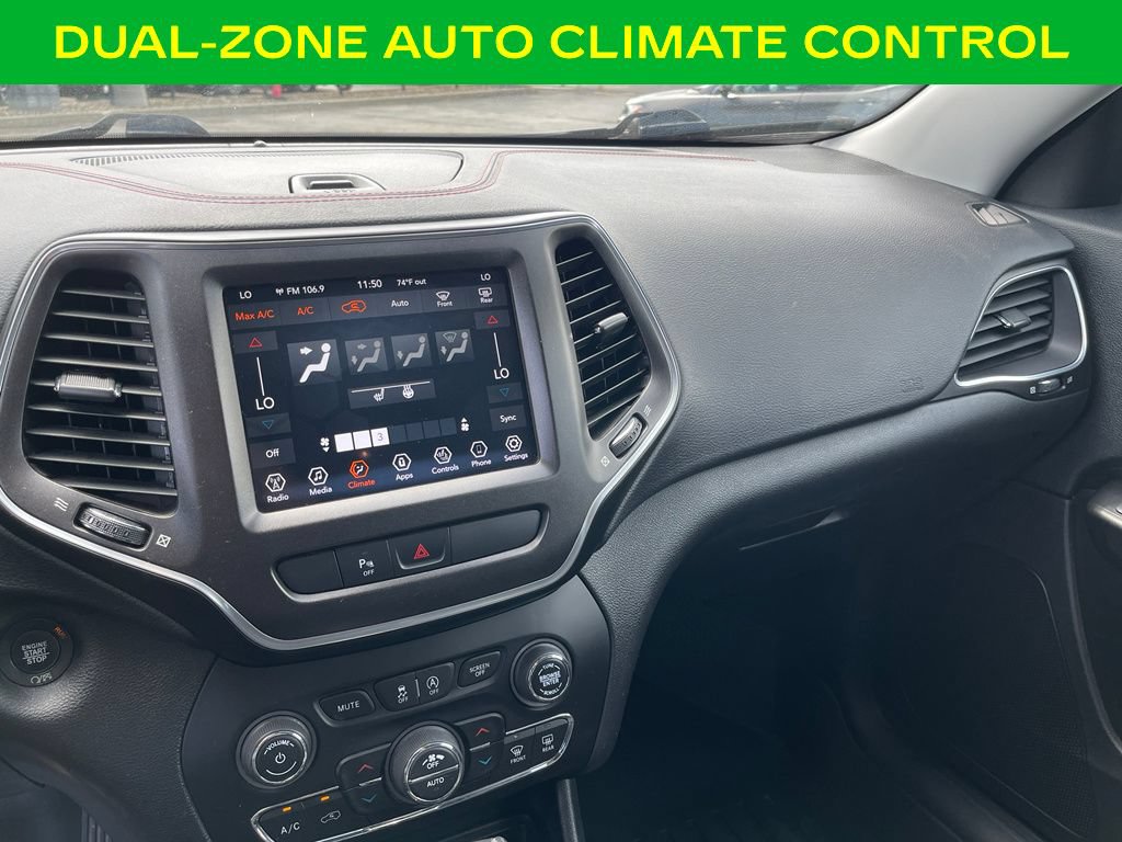 Used 2020 Jeep Cherokee Trailhawk w/ Cold Weather Group AWD/4WD image 19