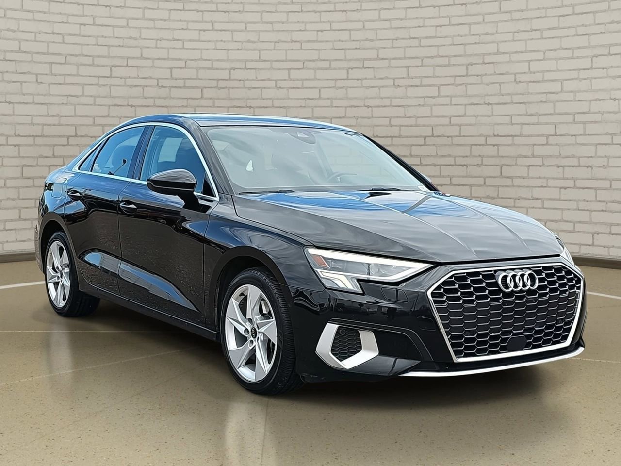 Used 2023 Audi A3 2.0T Premium image 3