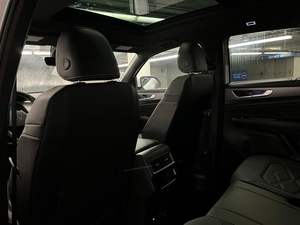 New 2026 Volkswagen Atlas Cross Sport SE AWD/4WD image 25